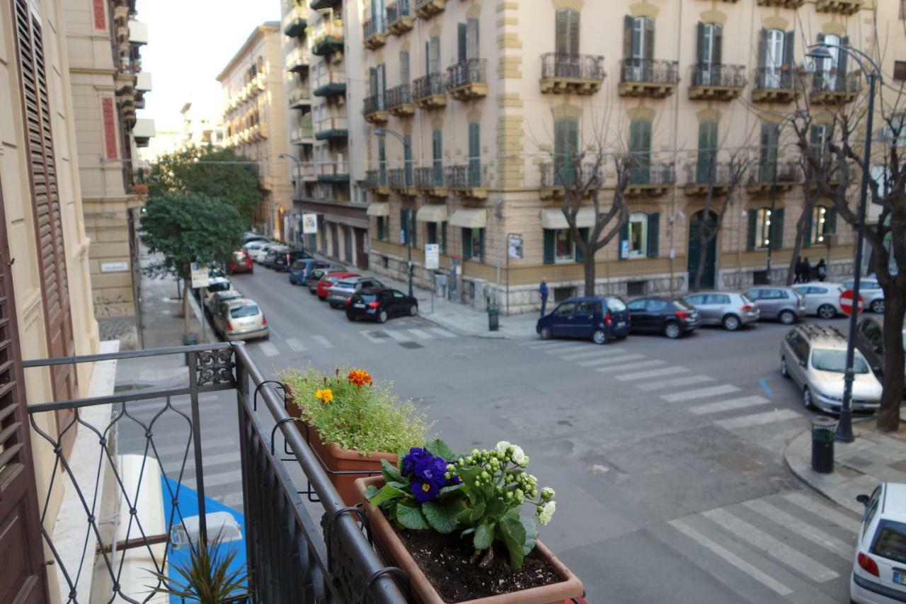A Casa Di Amelie Villa ปาแลร์โม ภายนอก รูปภาพ