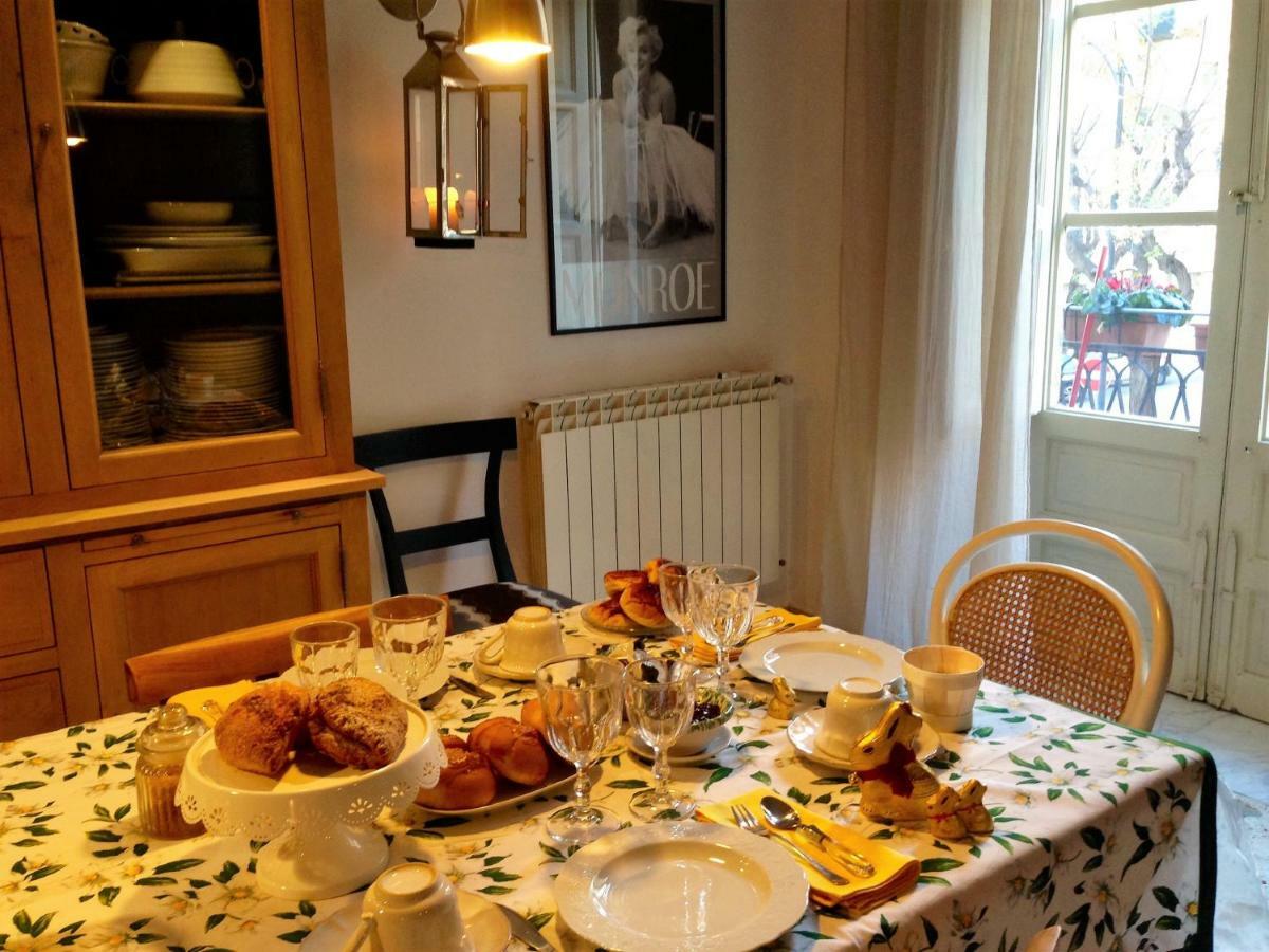 A Casa Di Amelie Villa ปาแลร์โม ภายนอก รูปภาพ